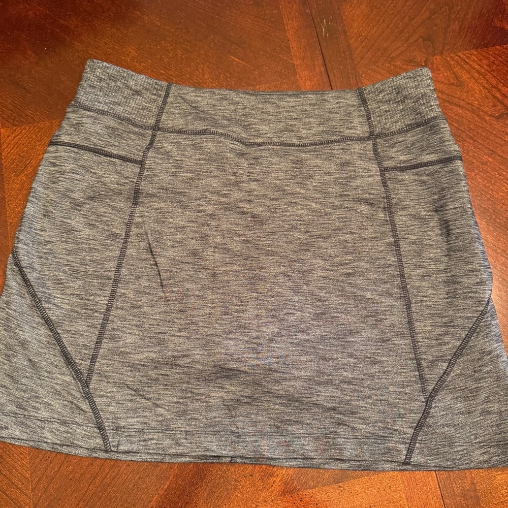 Athleta Excursion Skort - Picture 2 of 11